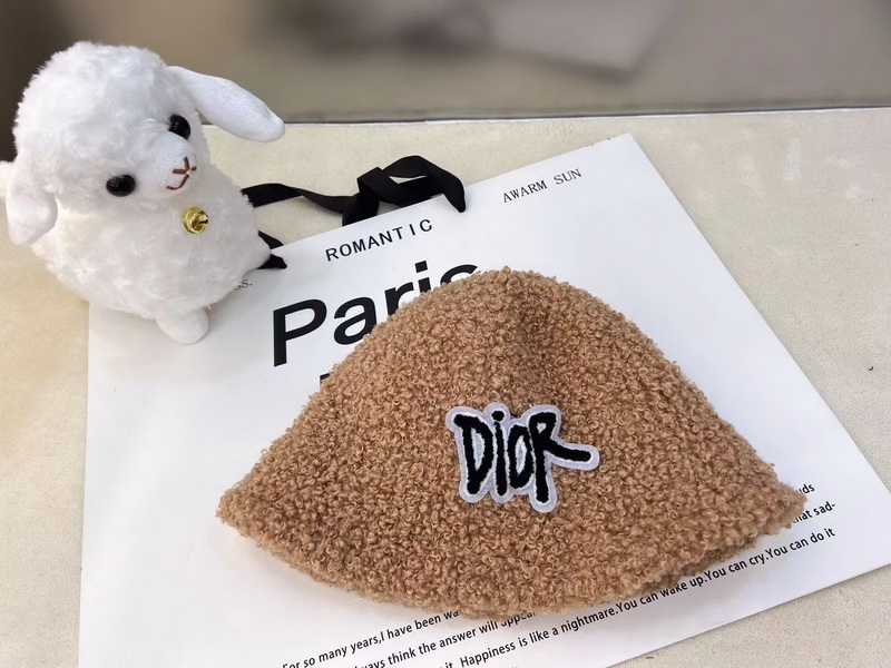 D*or cap-095
