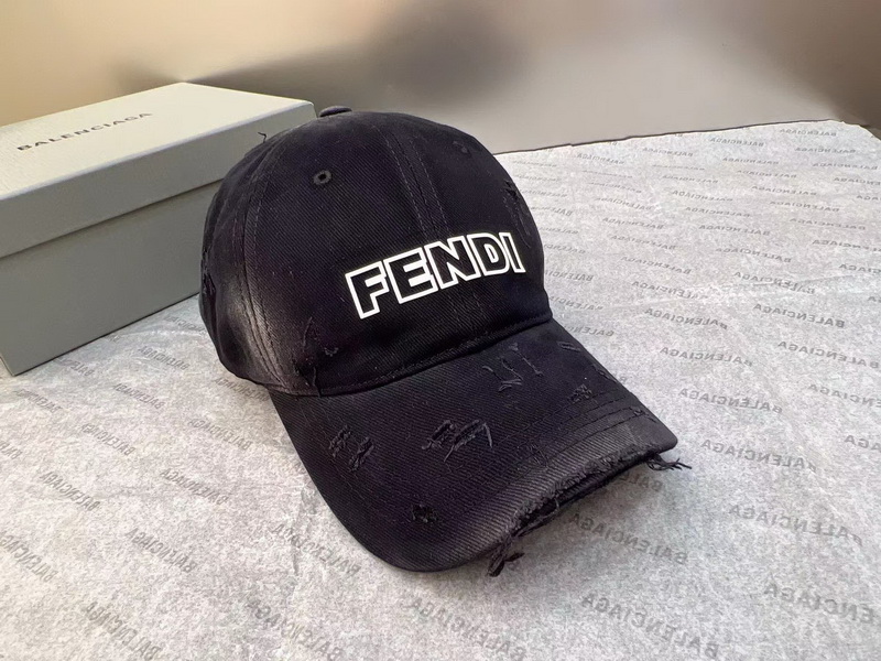 F**di cap-061