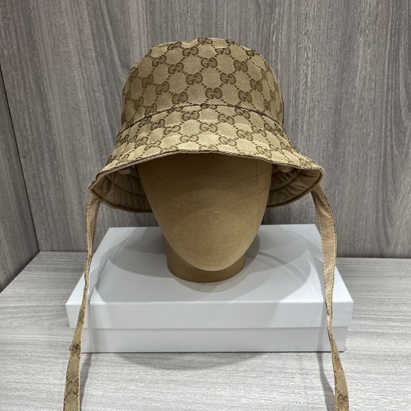 G*u*i cap-230