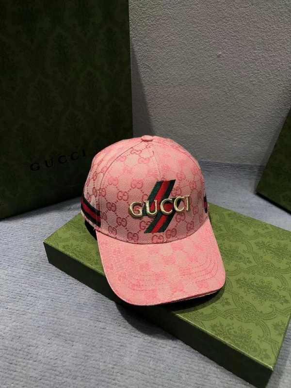 G*u*i cap-373