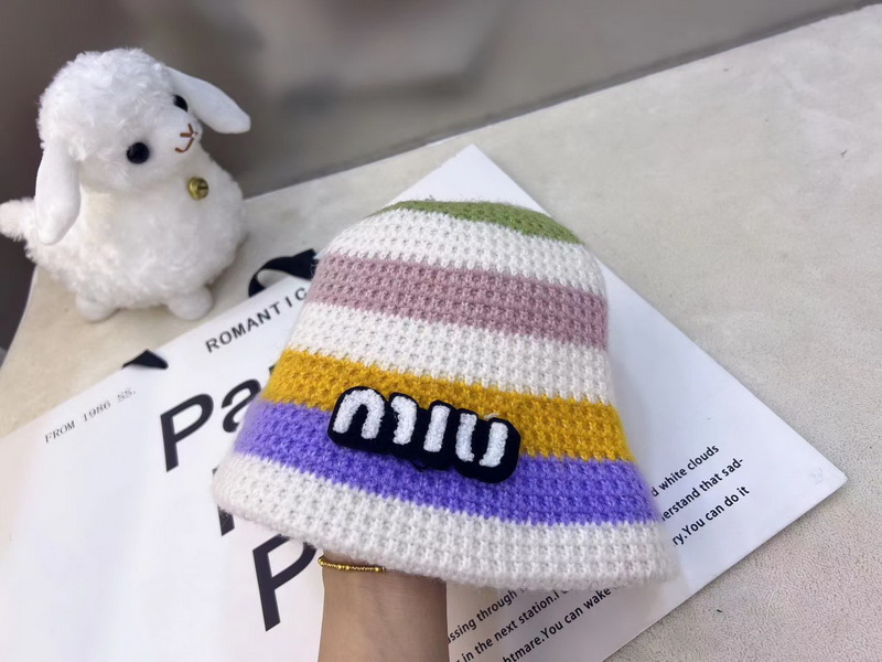 M*um*u beanies-008