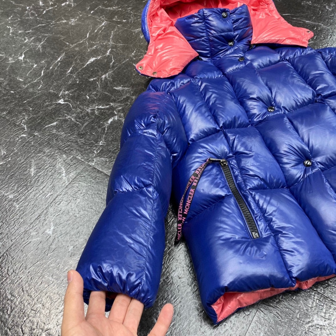 Moncler Coat(Women)-013