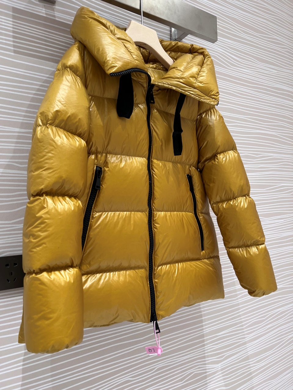 Moncler Coat(Women)-033