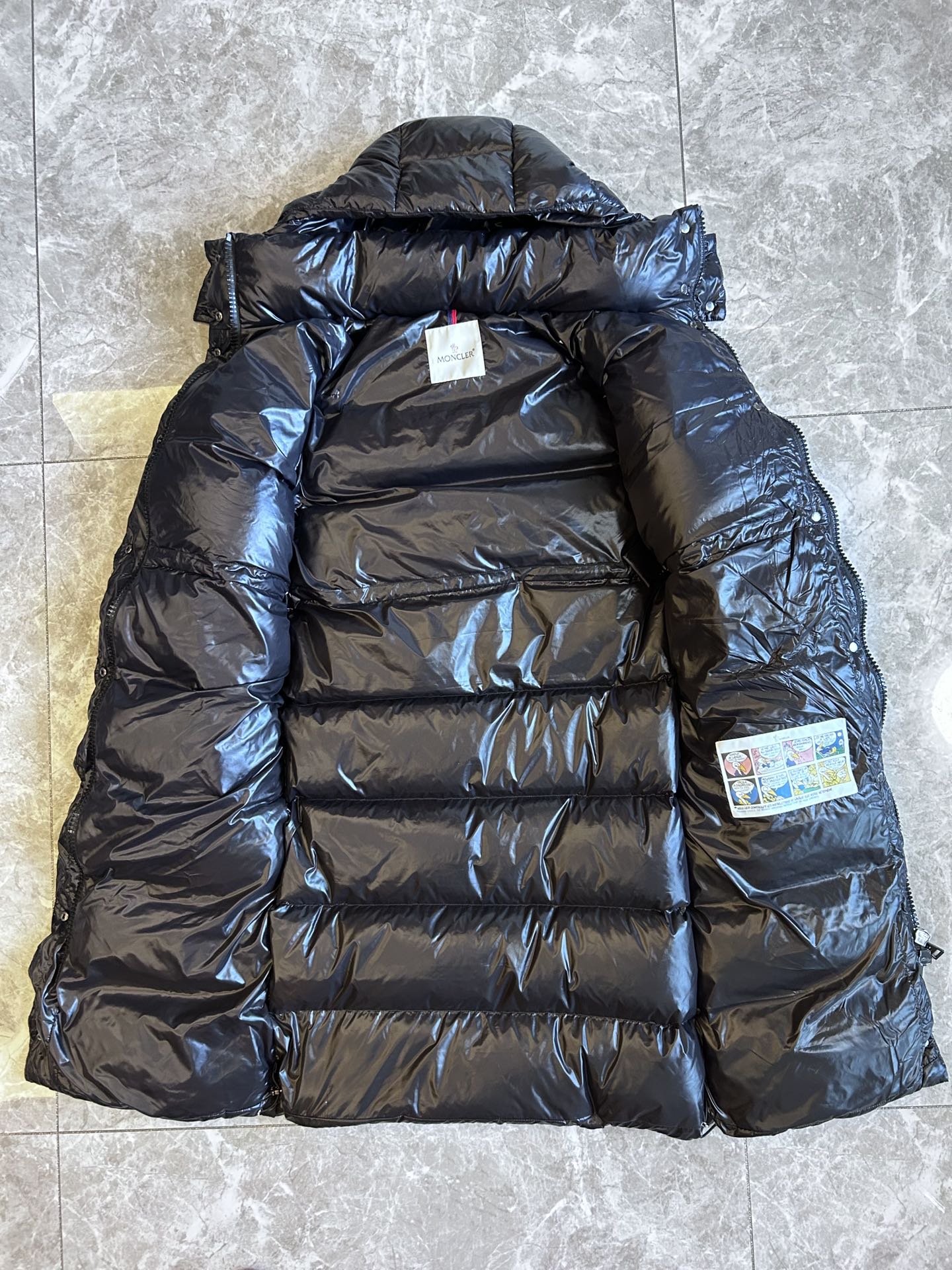 Moncler Coat(Women)-051