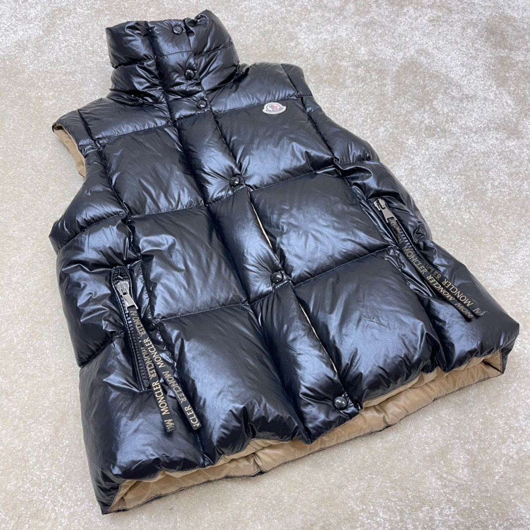 Moncler Vest Coat(Women)-004