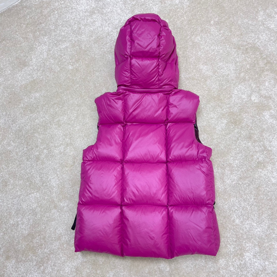 Moncler Vest Coat(Women)-005