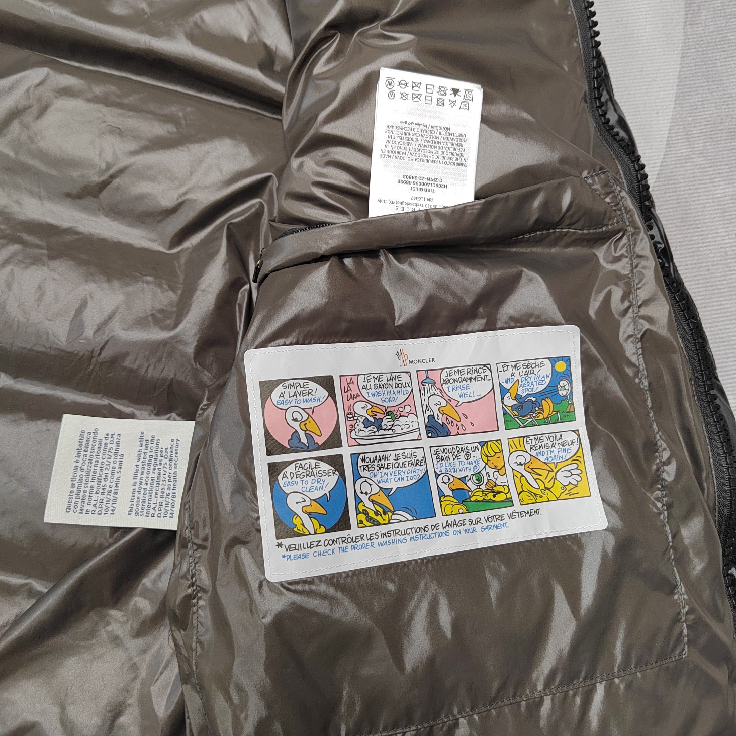 Moncler Vest Coat-024