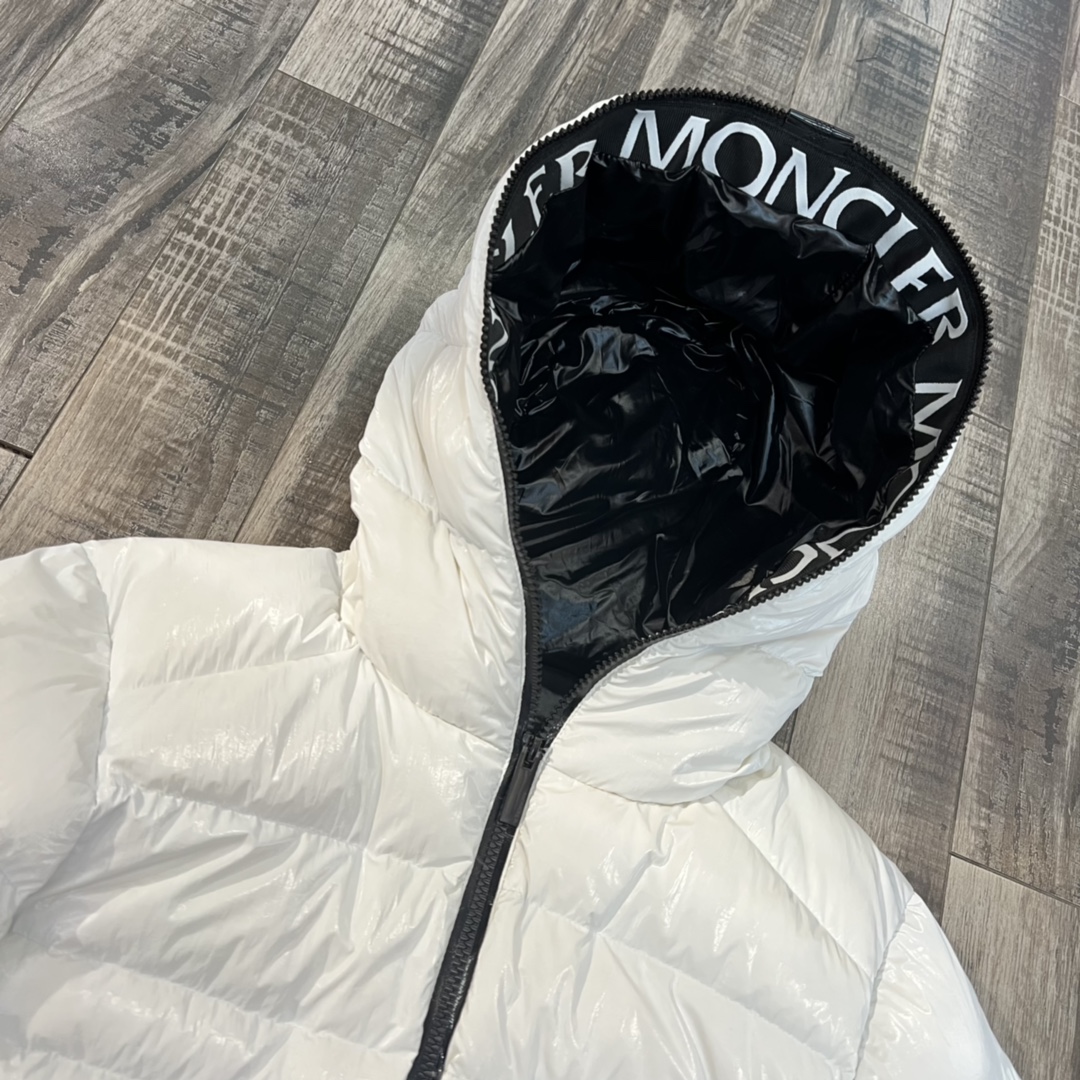 Moncler Coat(Women)-127