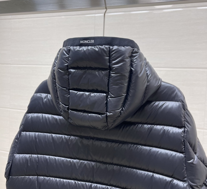 Moncler Coat-188