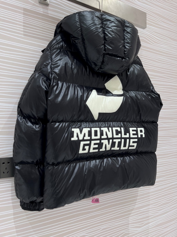 Moncler Coat-192