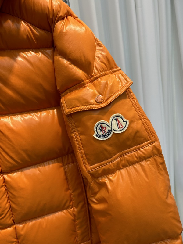Moncler Coat-230