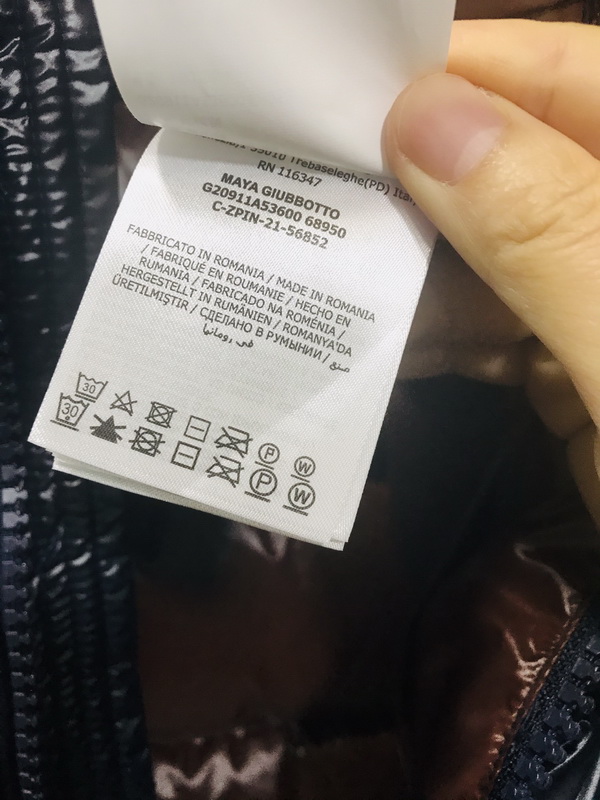 Moncler Coat-235