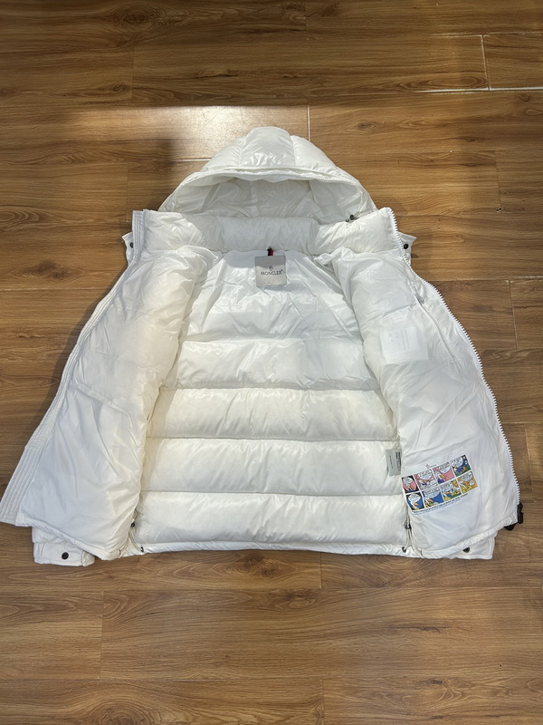 Moncler Coat-238