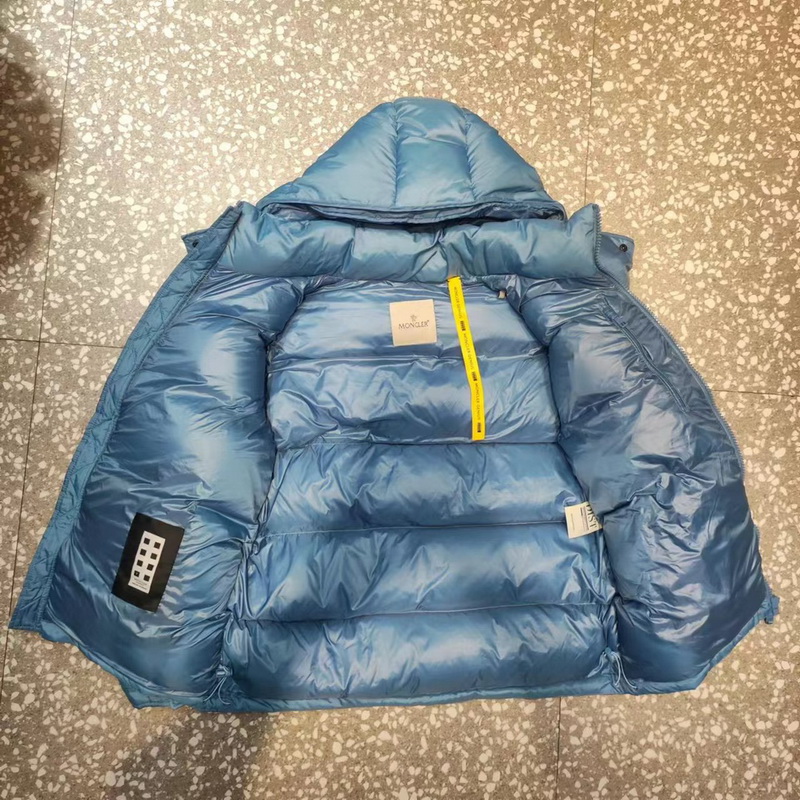 Moncler Coat-240