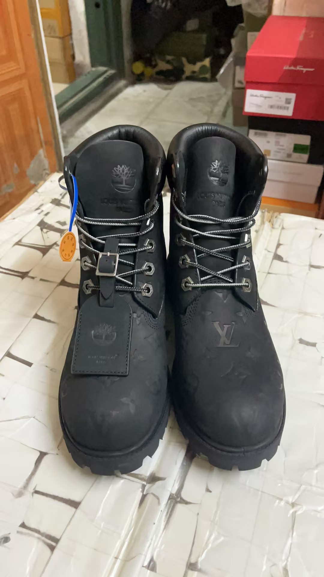 LV Shoes(AAA)-957