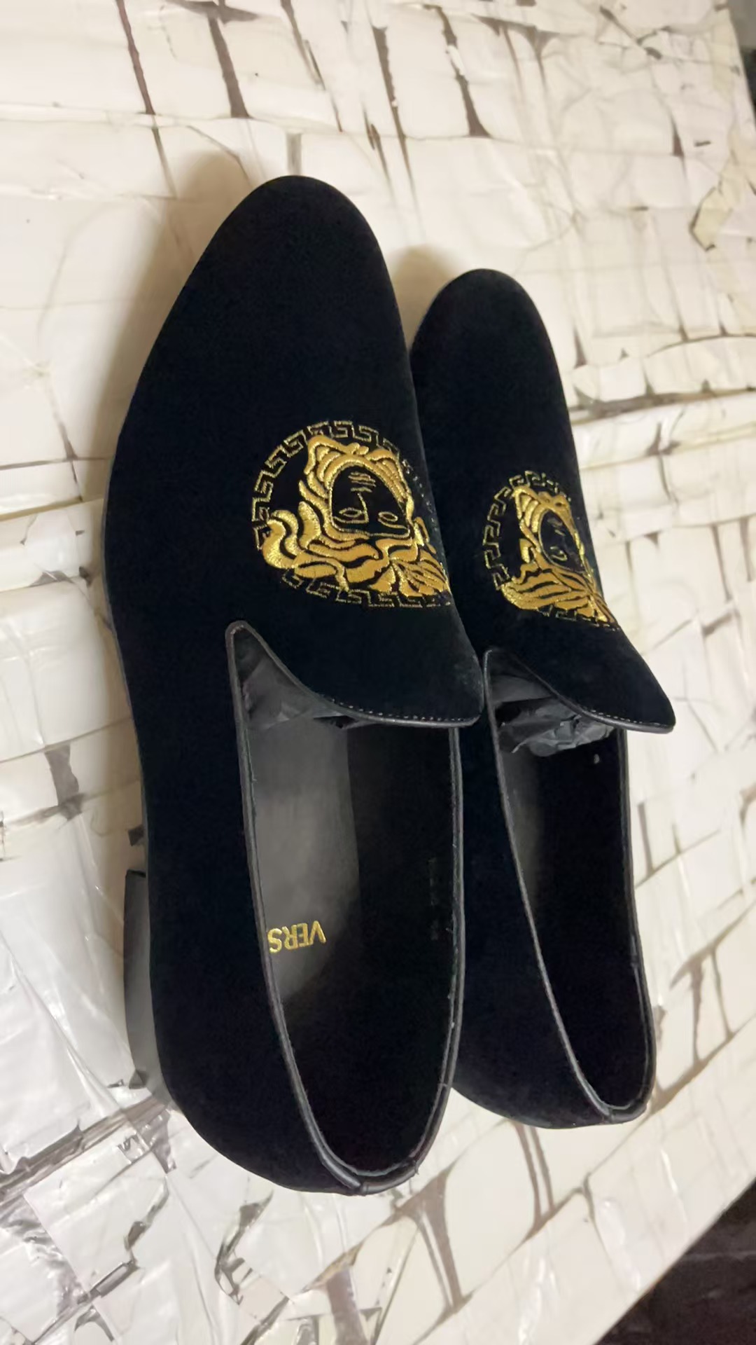 Versace Shoes(AAA)-189