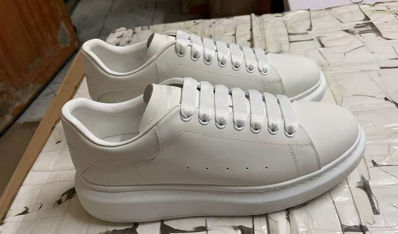 ale*d*r M*Q*en shoes(aaa)-016