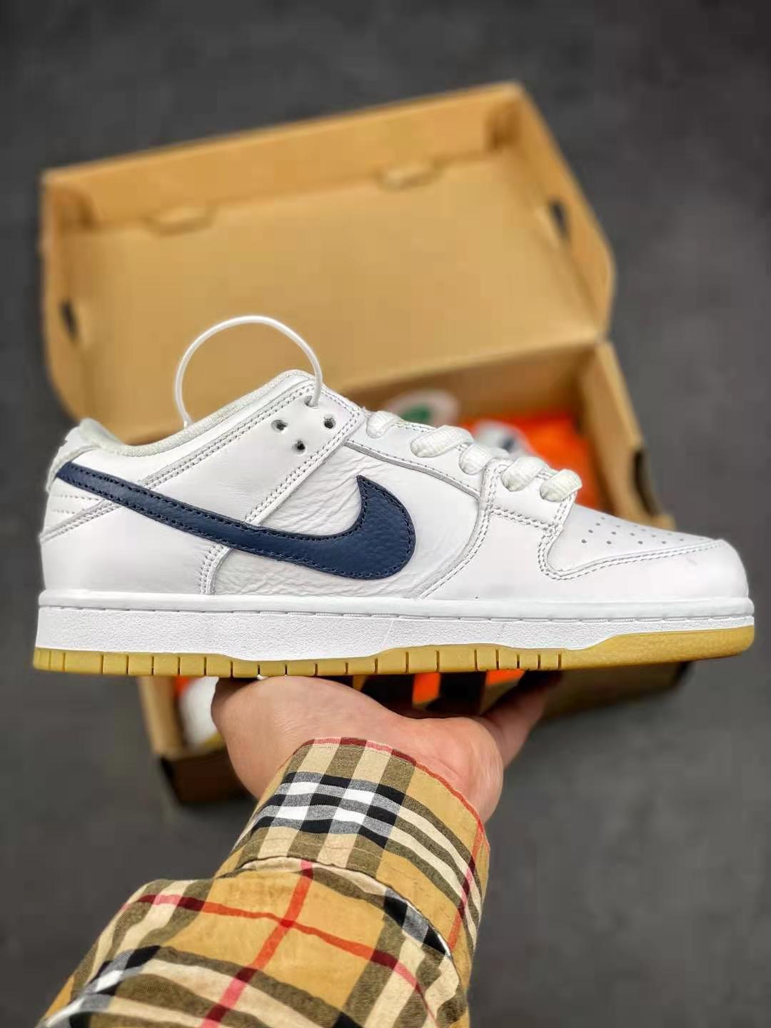 Nike SB Dunk Low Pro