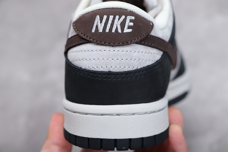 Otomo Katsuhiro x SB Dunk Low Steamboy OST Black