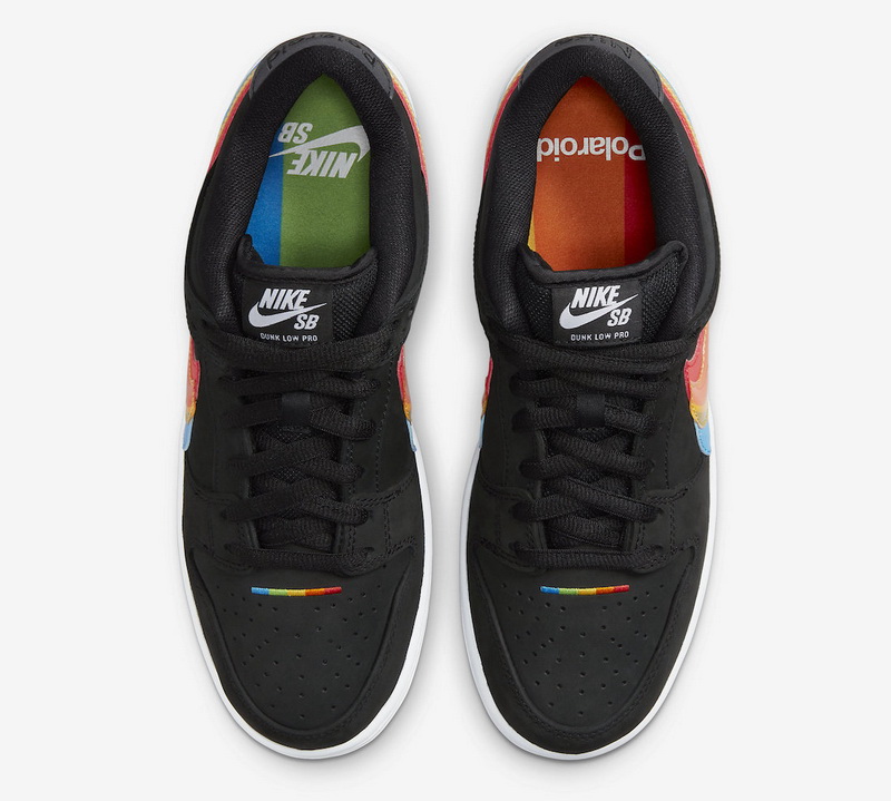 Polaroid x Nike SB Dunk Low Style