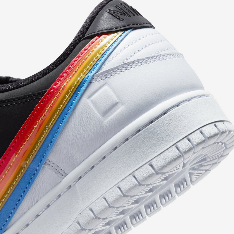 Polaroid x Nike SB Dunk Low Style
