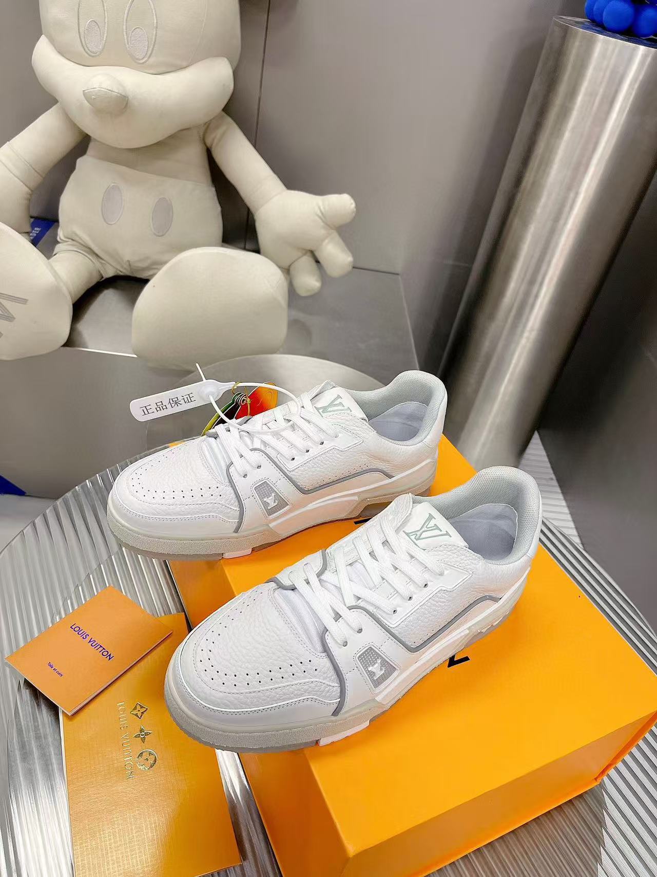 LV Shoes(AAA)-968