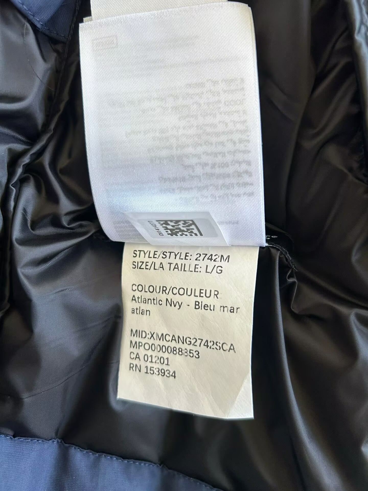 Can*a Go*e coat-256