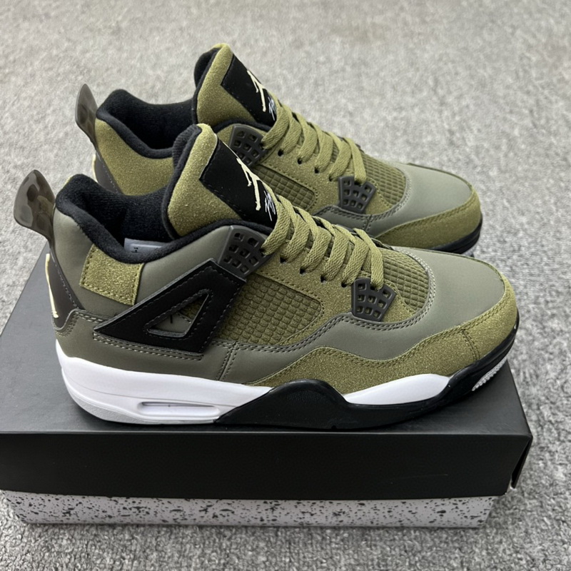 Air Jordan 4 Retro-008