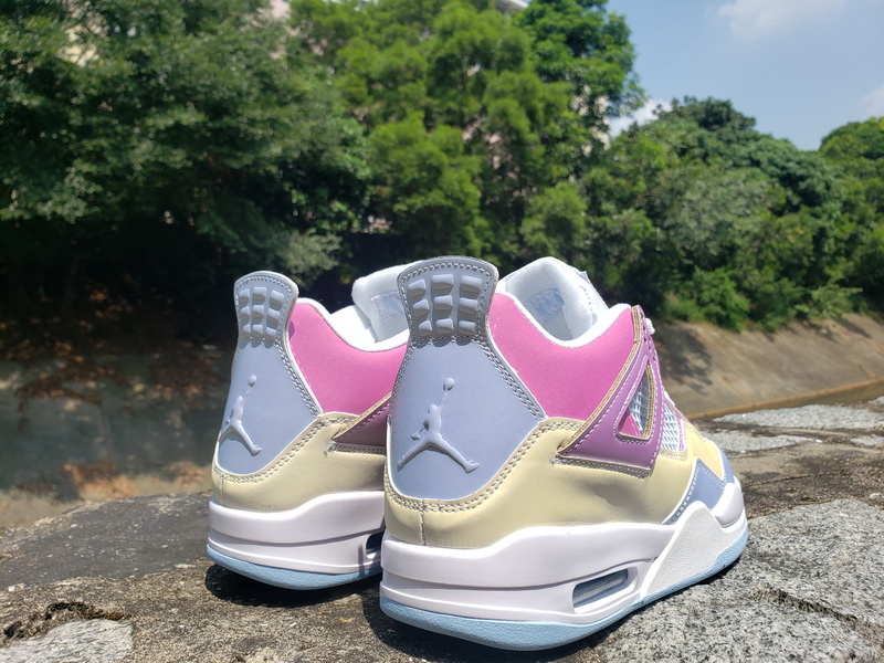 Air Jordan 4 Retro-024