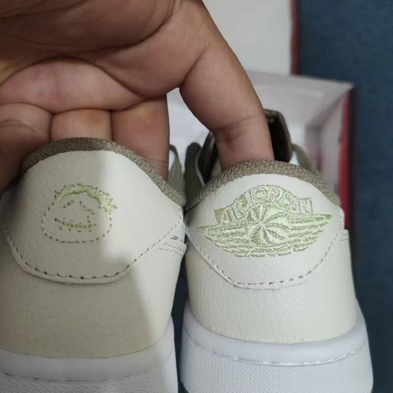 Nike Air Jordan 1 Low-005