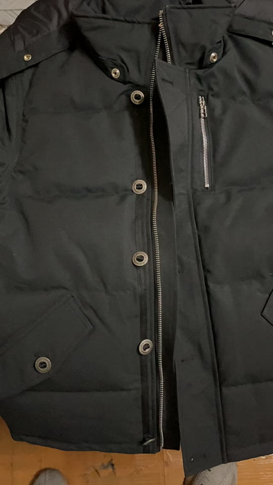Moose Knuckles Coat-019
