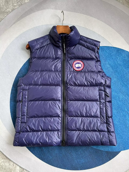 Can*a Go*e vest coat-015