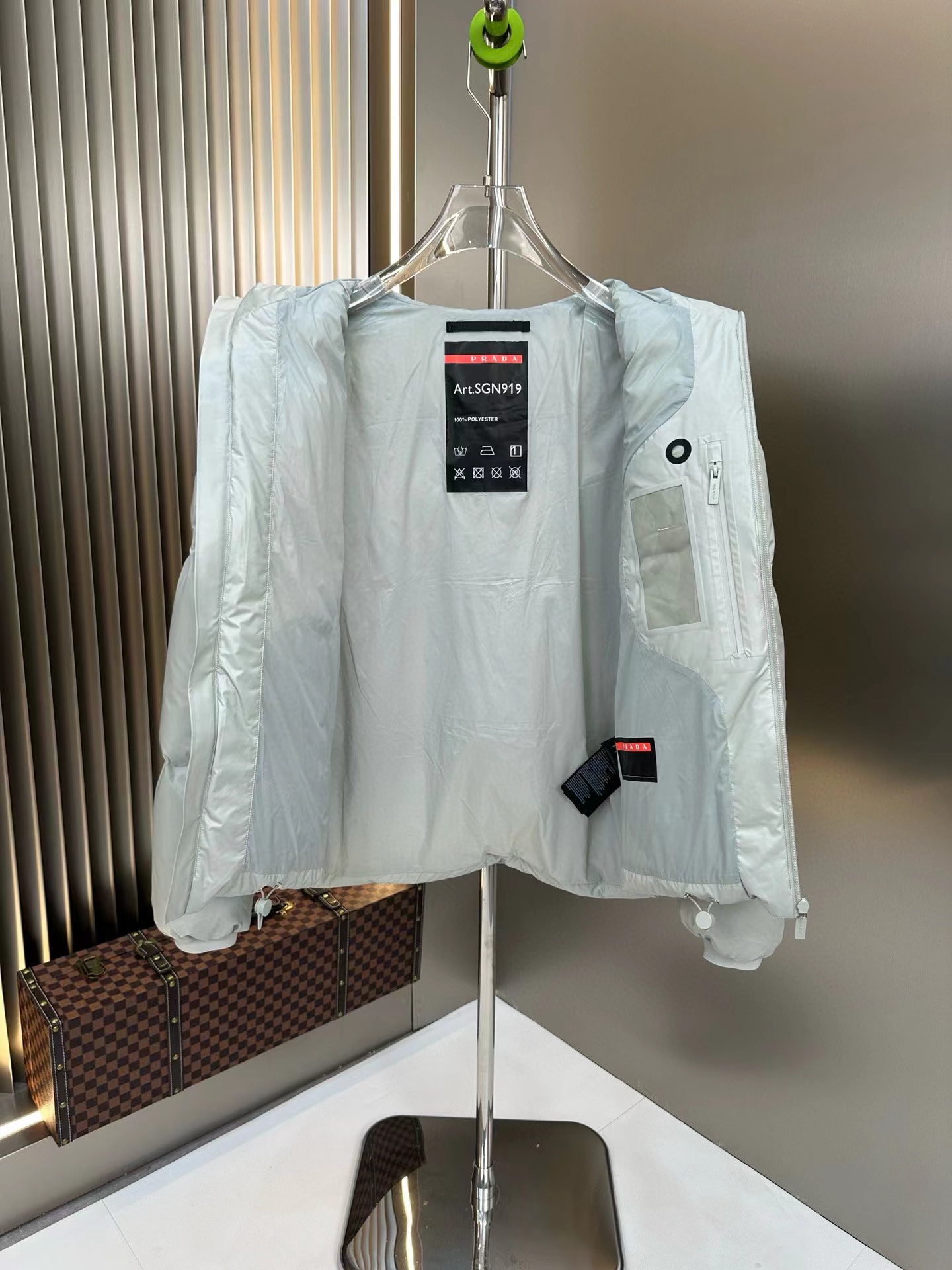 Pra*a coat-005