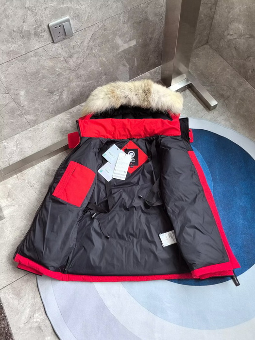 Can*a Go*e coat(women)-030