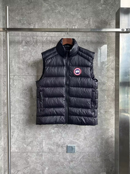 Can*a Go*e vest coat-014