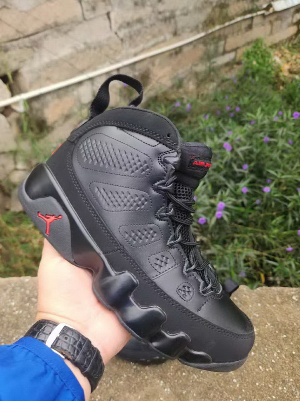 Air Jordan 9 Retro-009