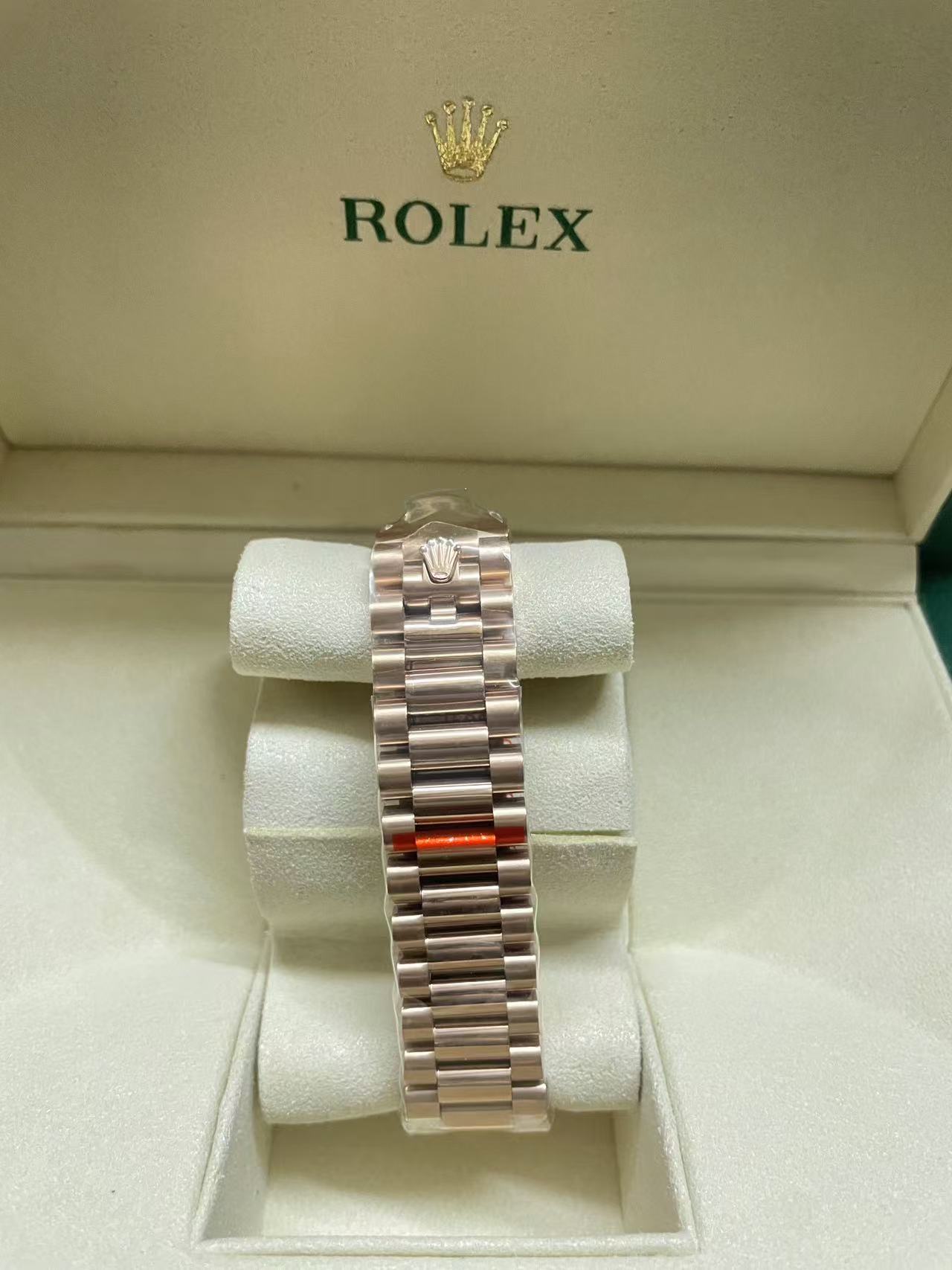 R*l*x watches(aaa)-184