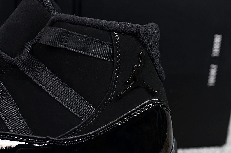 Air Jordan 11 Retro-008