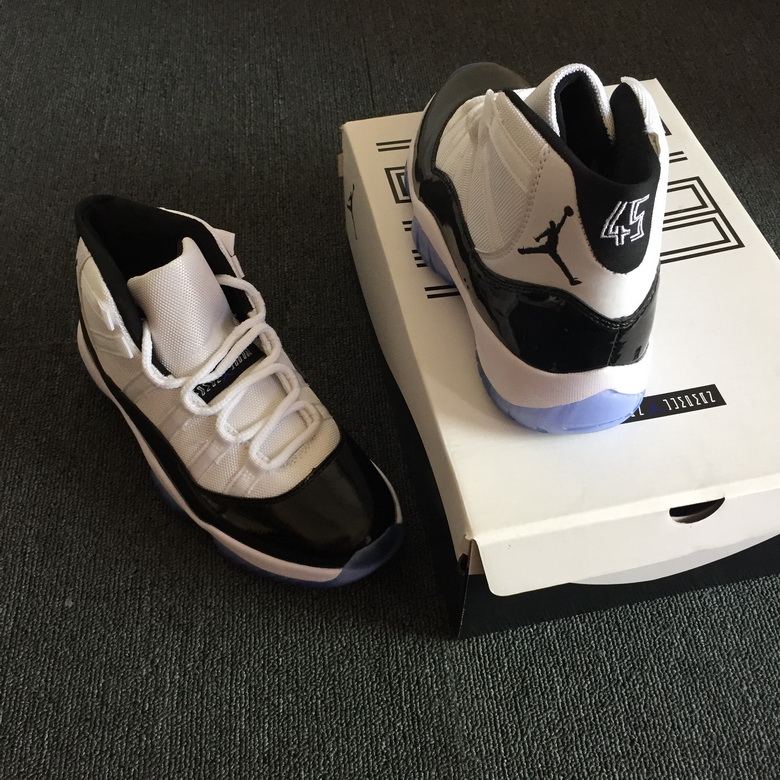 Air Jordan 11 Retro-009