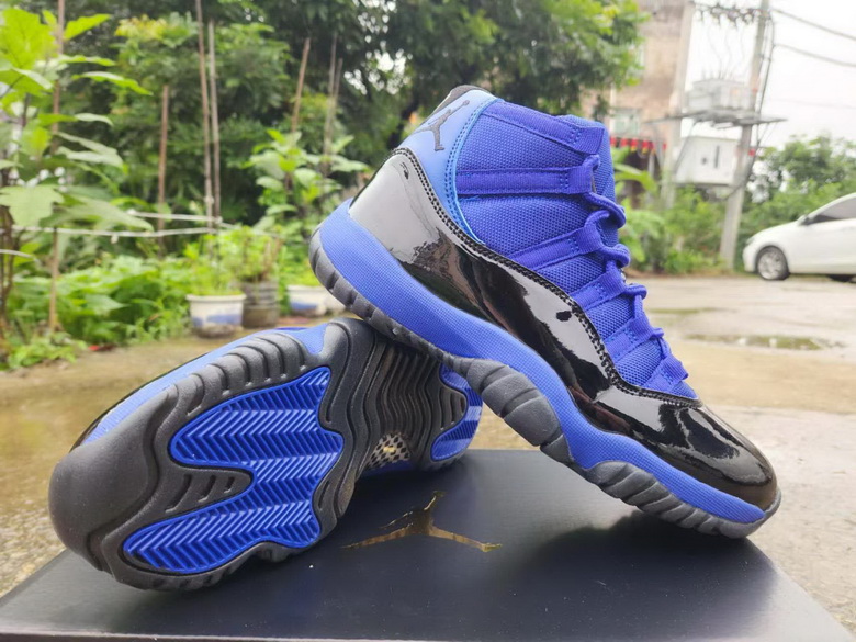 Air Jordan 11 Retro-039