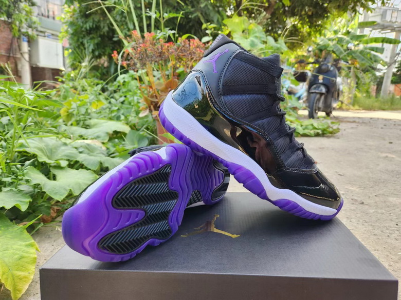 Air Jordan 11 Retro-053