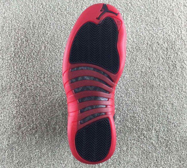Air Jordan 12 Retro-032
