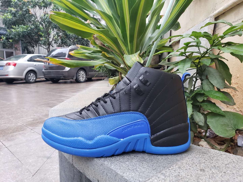 Air Jordan 12 Retro-037