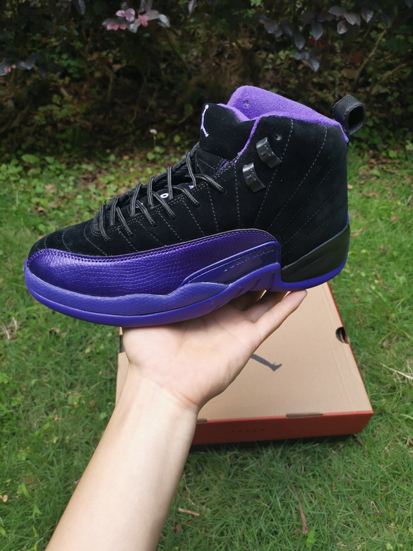 Air Jordan 12 Retro-075
