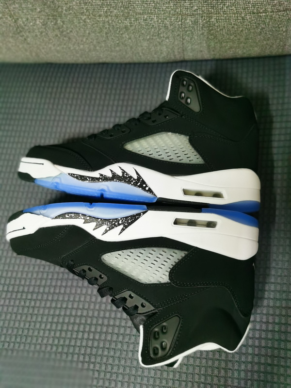 Air Jordan 5 Retro-012