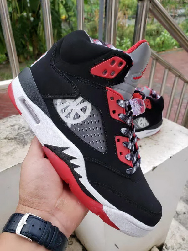 Air Jordan 5 Retro-024