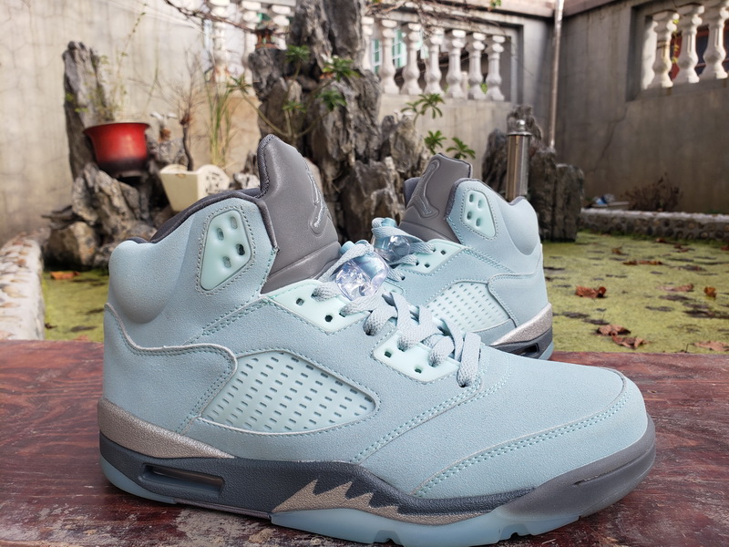 Air Jordan 5 Retro-025