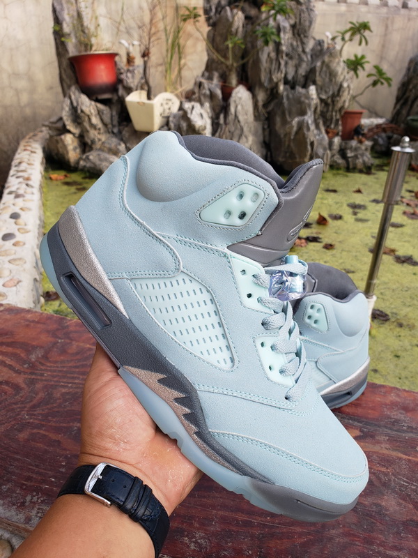 Air Jordan 5 Retro-025