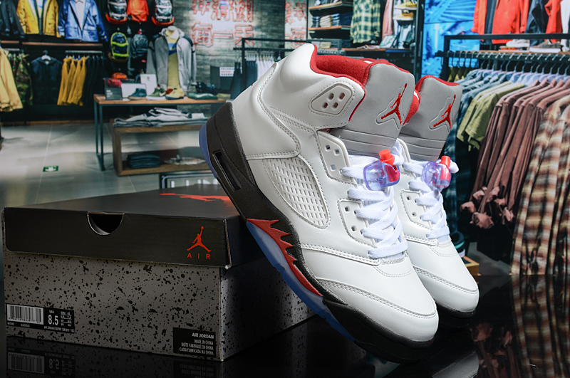 Air Jordan 5 Retro-047
