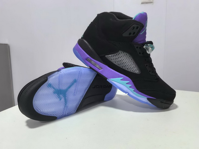 Air Jordan 5 Retro-055
